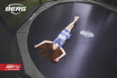 Champion Negra | Cama Elástica | Red lateral deluxe | BERG | 330 cm | 11 pies - Jugueteria Renner