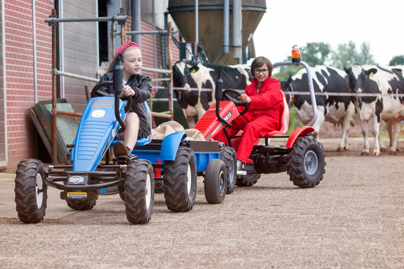 New Holland | Tractor | Go Kart a Pedal | BERG | 5 a 99 años