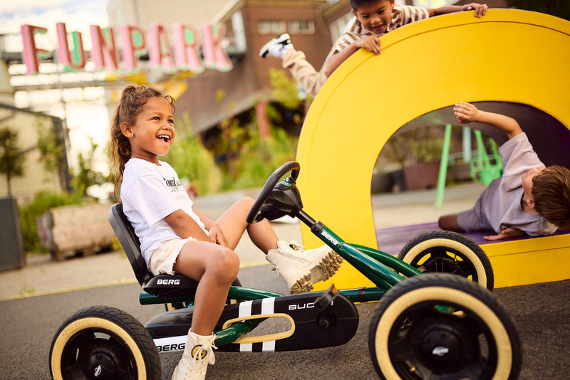 Buddy Retro Verde | Go Kart a Pedal | BERG | 3 a 8 años