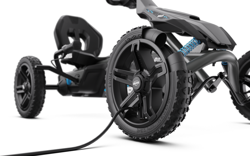 Rally DRT Black | 3 Cambios | Go Kart a Pedal | BERG | 4 a 12 años | 110 a 150 cm